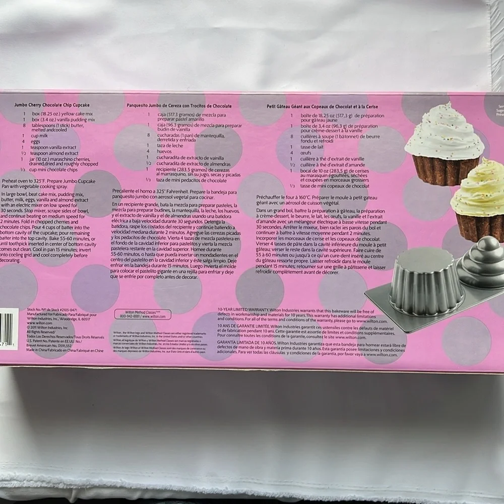 Wilton Jumbo Cupcake Pan - Picture 5 of 5